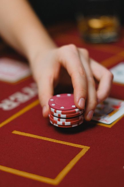 The Real Math Behind Slot Machines (And Why It Matters)