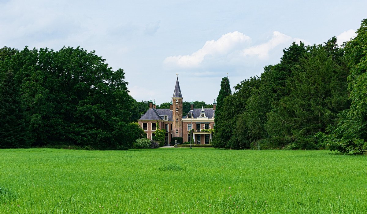 How Walled Kitchen Gardens Fed the Country Estate
